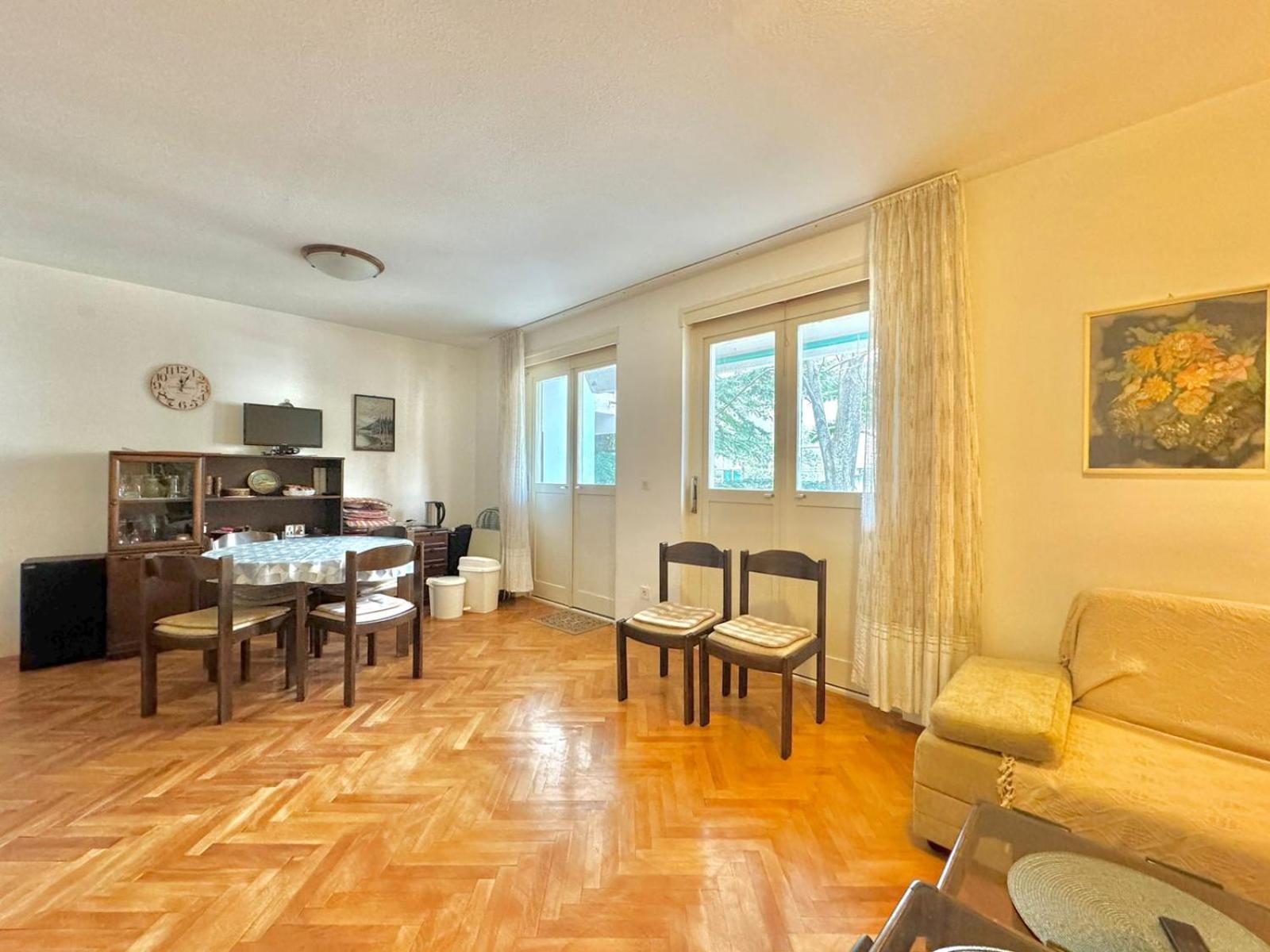 Family Two Bedroom Slavija * Budva