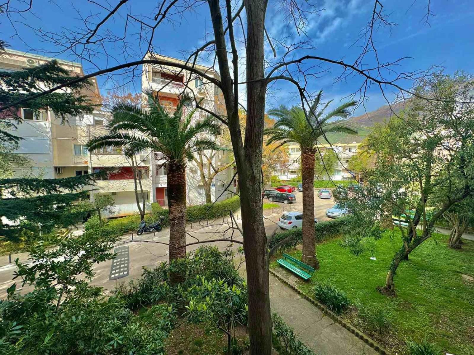 Family Two Bedroom Slavija * Budva